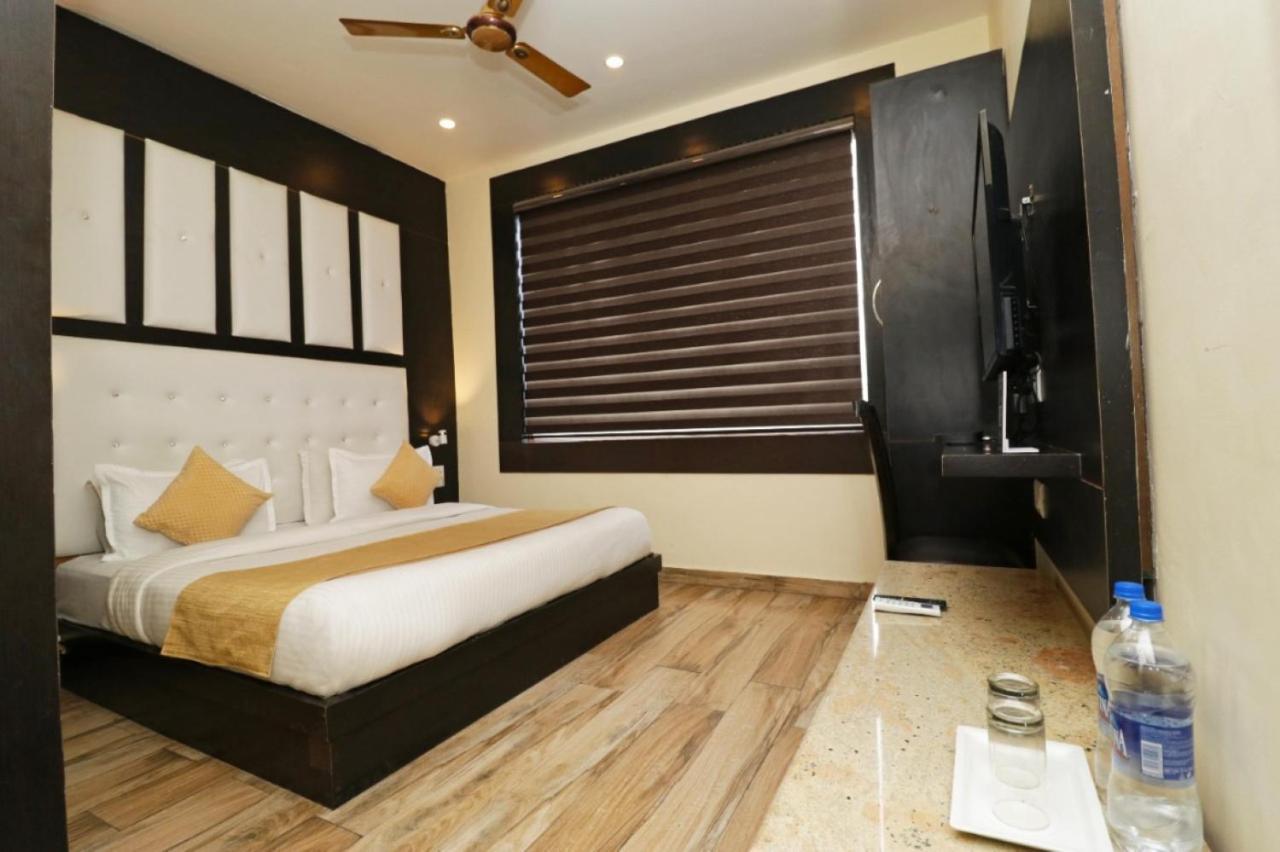 Hotel Mirage Residency - Hill View Hotel In Дхарамсала Екстериор снимка