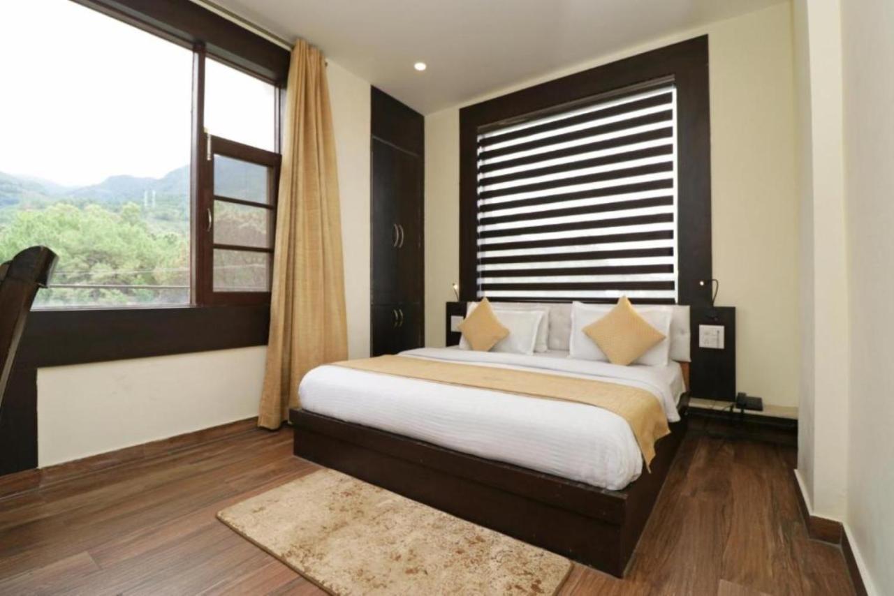 Hotel Mirage Residency - Hill View Hotel In Дхарамсала Екстериор снимка